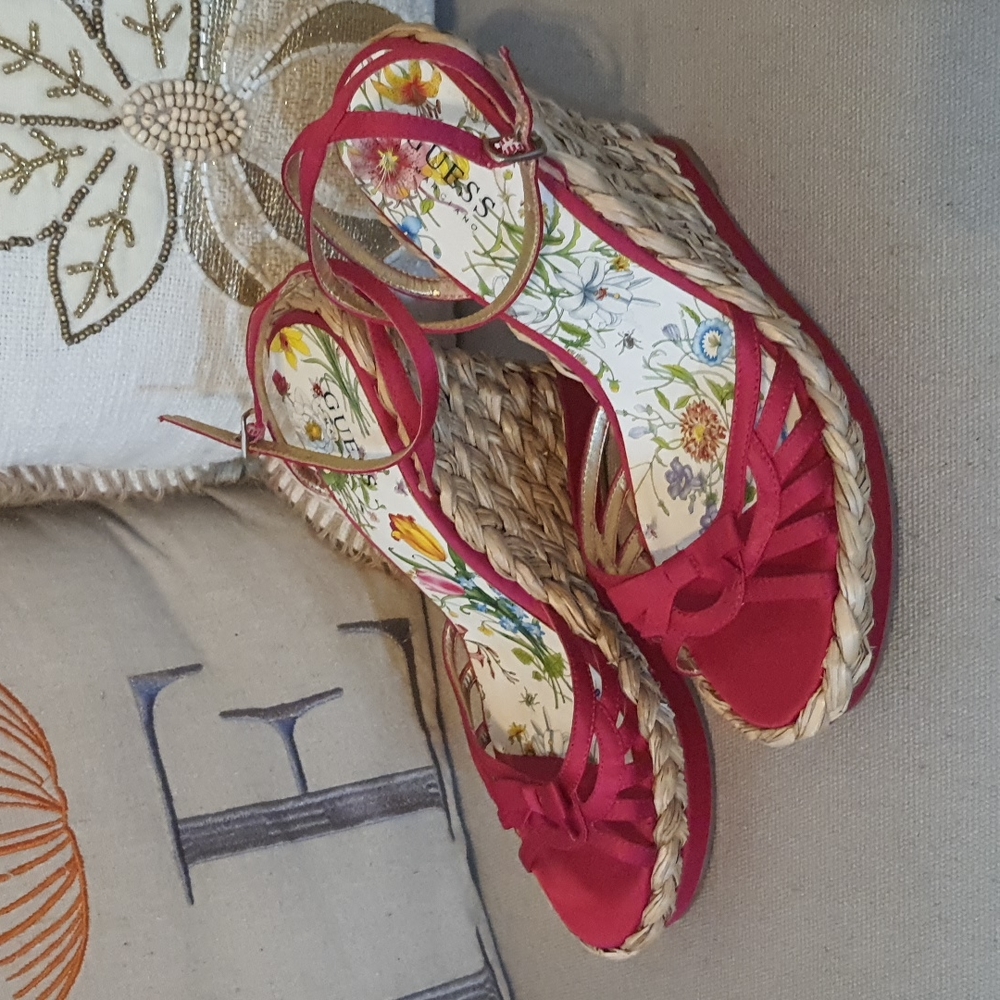 GUESS SHOES